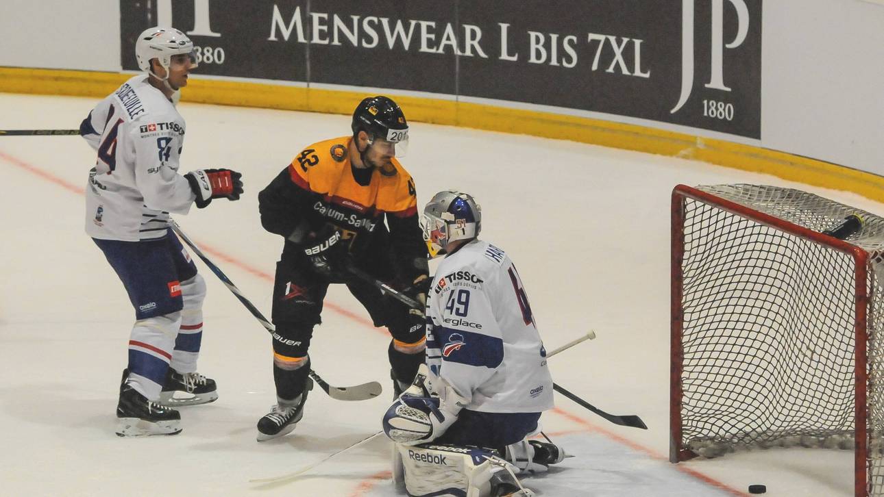 30 Minuten Eishockey-Feuerwerk