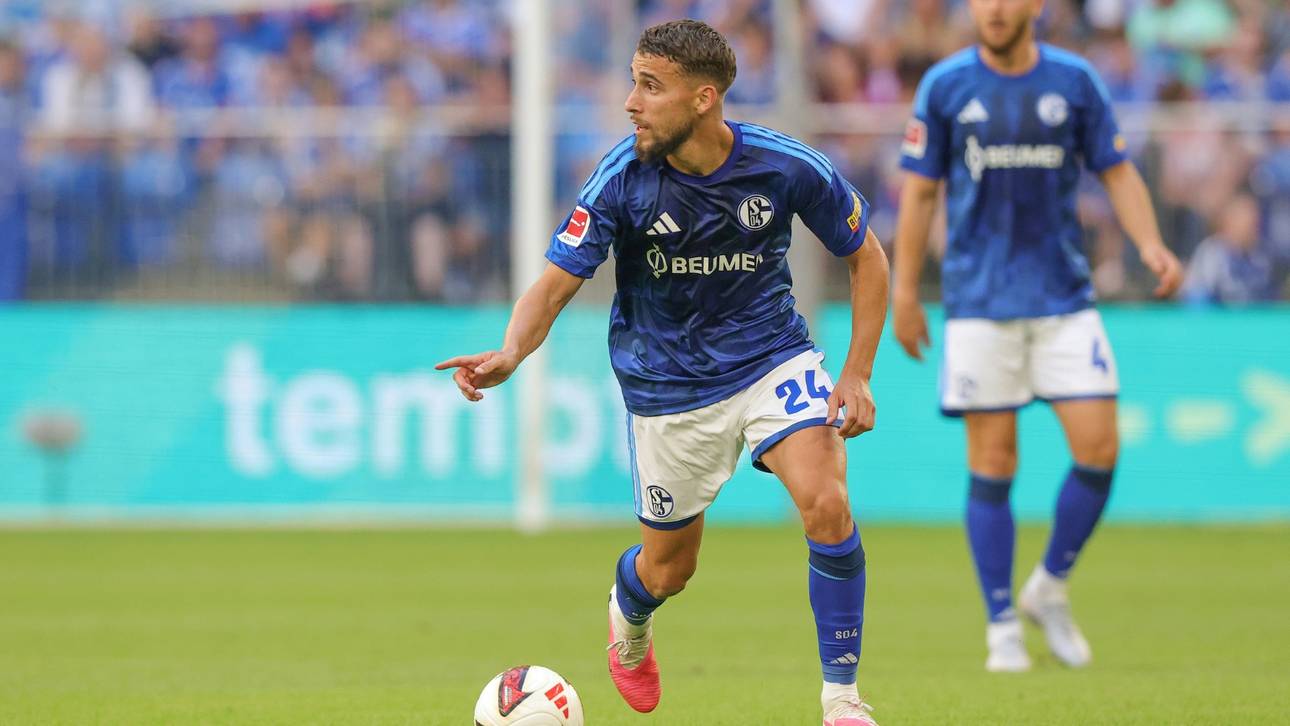 Mulder bestätigt: Aouchiche verlängert auf Schalke bis 2030