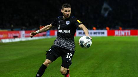 Die Coronakrise hat die Vertragsgespräche zwischen Daniel Caligiuri und FC Schalke 04 ins Stocken gebracht. 