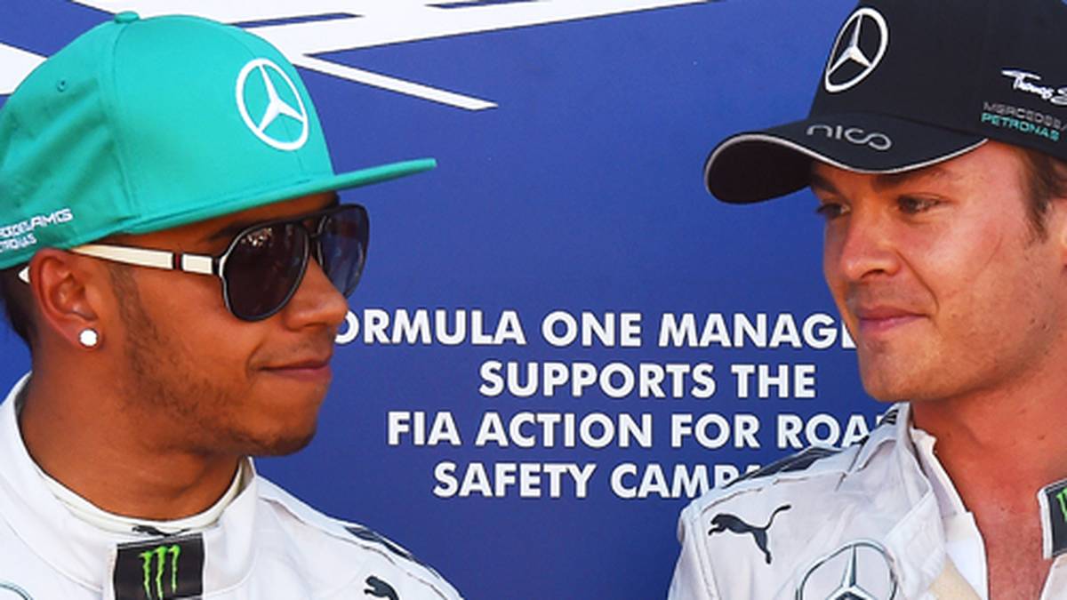 2014: Mit überlegenen Autos kämpfen Hamilton und Rosberg in fast jedem Rennen um den Sieg. Dieser Erfolg hat auch seine Schattenseite - ihre Freundschaft leidet darunter. Nach dem Qualifying von Monaco, bei dem ein vermeintlicher Fahrfehler Rosbergs dem Briten die mögliche Pole kostet, kippt die Stimmung in offene Ablehnung