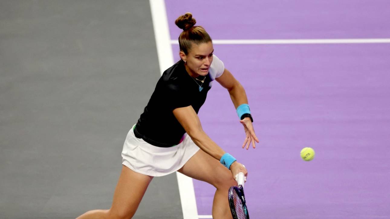 WTA-Finals: Sakkari und Sabalenka siegen