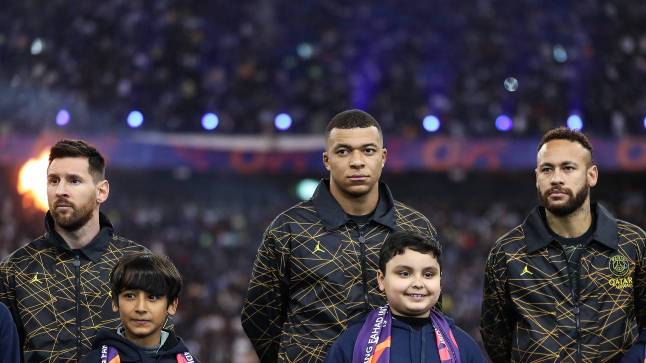 Lionel Messi (l.), Kylian Mbappé (M.) und Neymar spielten zwei Saisons zusammen für PSG 