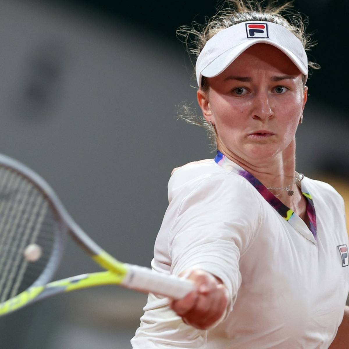 Die Tschechin Barbora Krejcikova ist am Rande der French Open positiv auf das Coronavirus getestet worden.