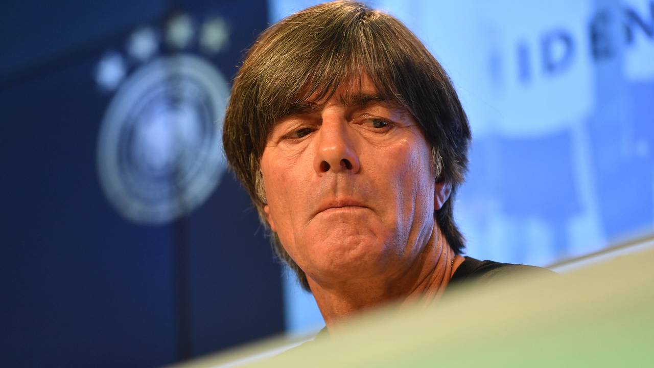 So denkt Mertesacker über Löw-Aus