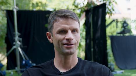 Die Karriere von Thomas Müller ist noch nicht fertig. Hier verkündet der 35-Jährige, dass es weitergeht.