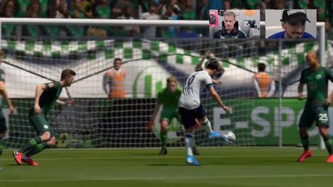 Nächster Sieg für Schalkes Fifa-Ass: Am zweiten Spieltag der "Bundesliga Home Challenge" setzt sich Nassim Boujellab souverän gegen Lino Kasten vom VfL Wolfsburg durch.