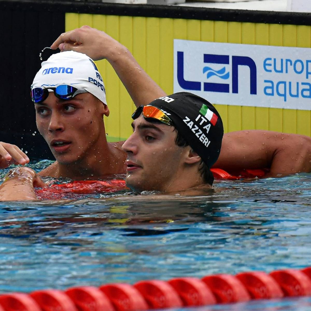 Doppel-Weltmeister David Popovici hat bei der Schwimm-EM in Rom den ersten Europarekord aufgestellt.