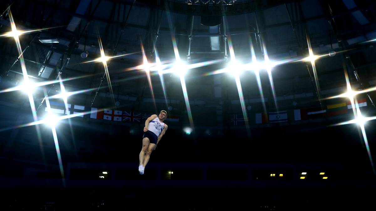 Hoch hinaus geht es in Minsk für die Athleten im Trampolinspringen. Mehrere Meter hoch katapultieren sich die Turner und vollführen dabei spektakuläre Flugeinlagen wie Saltos und Schrauben