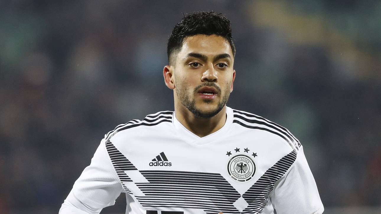 DFB-Team lässt Friseur einfliegen