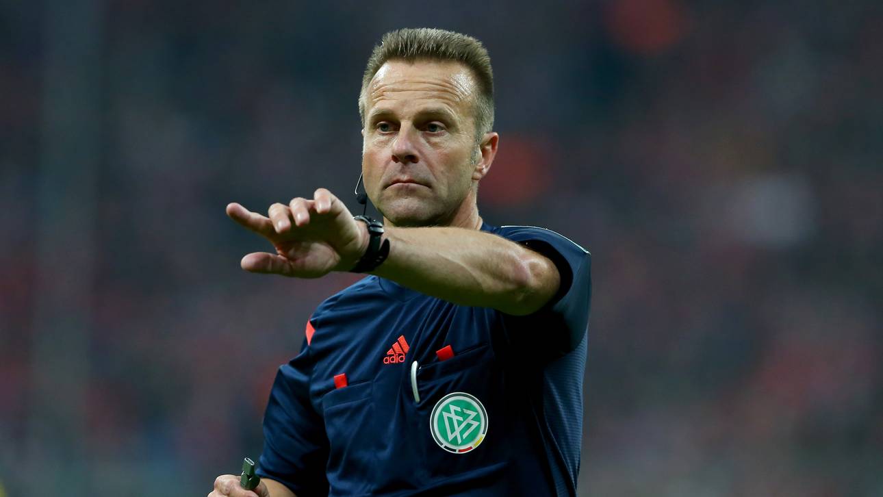 Heftige Kritik an Schiri Gagelmann