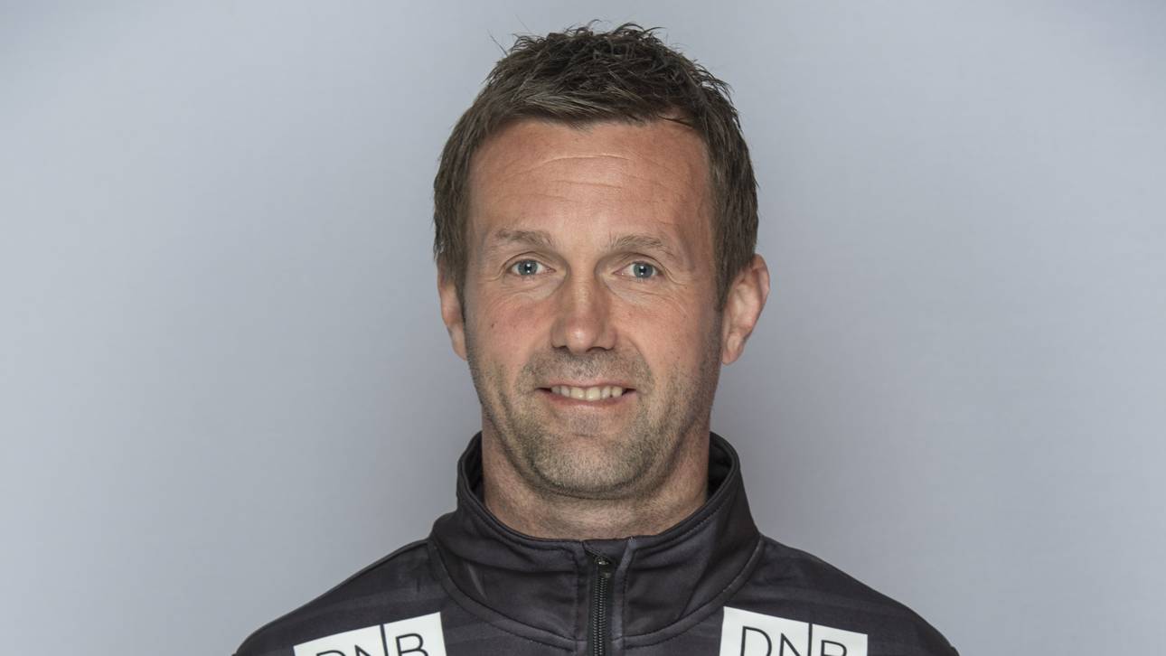 Norwegischer Trainer zieht blank