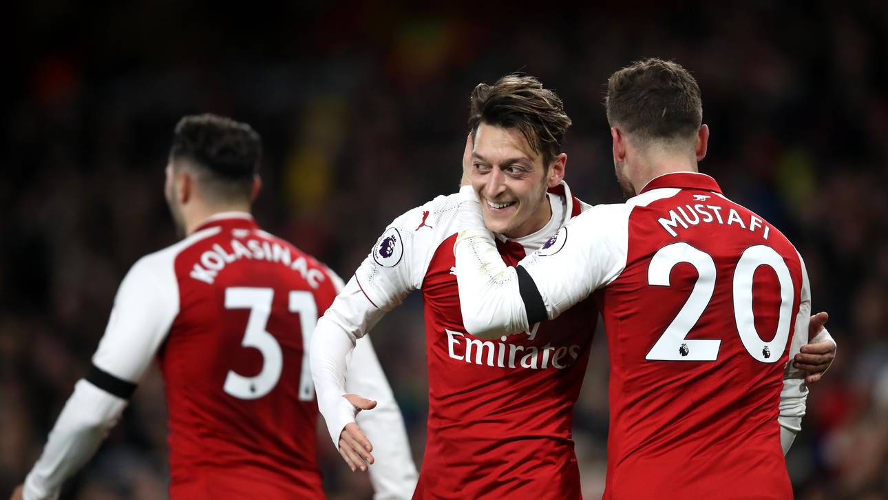 Özil über Helden, Schule und Freunde