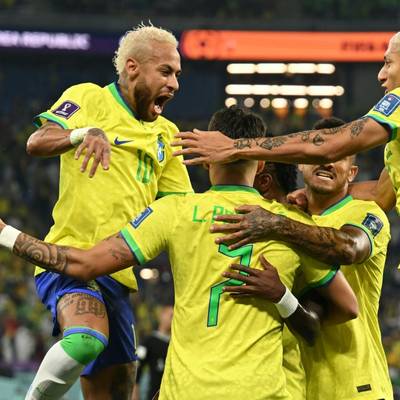 Den brasilianischen 4:1-Erfolg gegen Südkorea im WM-Achtelfinale lockt in der Live-Übertragung massig Zuschauer vor die Fernsehschirme.