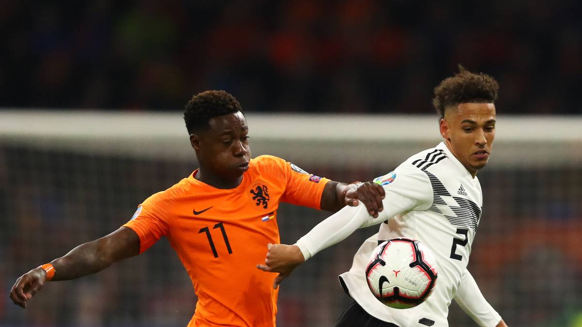 THILO KEHRER: Defensiv schwach. Über seine Seite ließ er die beiden Großchancen von Babel zu. Nach vorne kam vom Pariser kaum was. Pech allerdings bei einem Kopfball nach Schulz-Flanke (39.). Sah beim 2:1 auch nicht gut aus, da er bei der Flanke einen Tick zu weit vorne steht. SPORT1-Note: 4