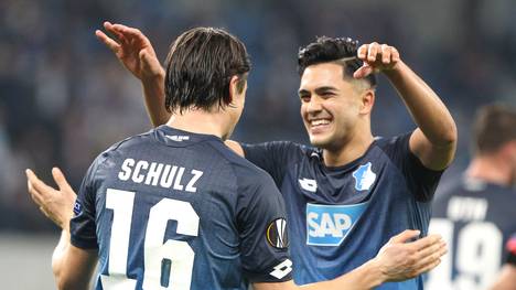 Nico Schulz und Nadiem Amiri feiern den ersten Sieg der Hoffenheimer in der Europa League