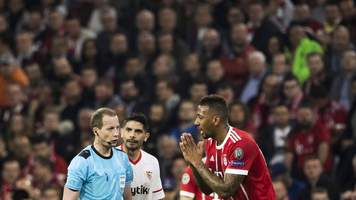 "Ich habe beim FC Bayern alles erlebt", hatte er damals gesagt, "und so komme ich langsam an den Punkt, an dem ich gewisse Fragen für mich beantworten muss: Was sind meine noch nicht erreichten Ziele? Möchte ich mich immer wieder beim gleichen Klub mit den gleichen Voraussetzungen beweisen?"