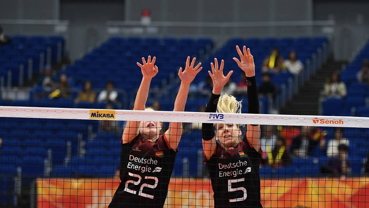 Volleyballerinnen mit Fehlstart