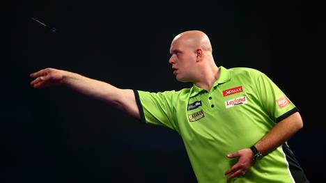 2016 William Hill PDC World Darts Championships - Day Eleven