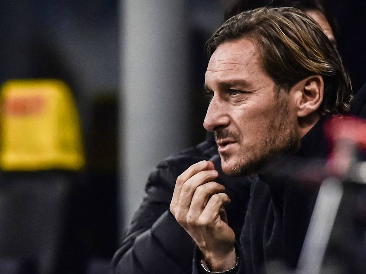 Serie A Francesco Totti Erntet Shitstorm Wegen Like Auf Instagram