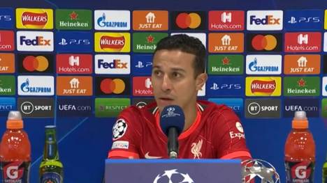 Der ehemalige Bayern-Star Thiago Alcantara erzielte beim 2:0-Sieg des FC Liverpool gegen Porto ein unglaubliches Tor. Für den Spanier bleibt der Erfolg trotzdem wichtiger als sein Treffer.