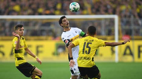 FBL-GER-BUNDESLIGA-DORTMUND-MOENCHENGLADBACH