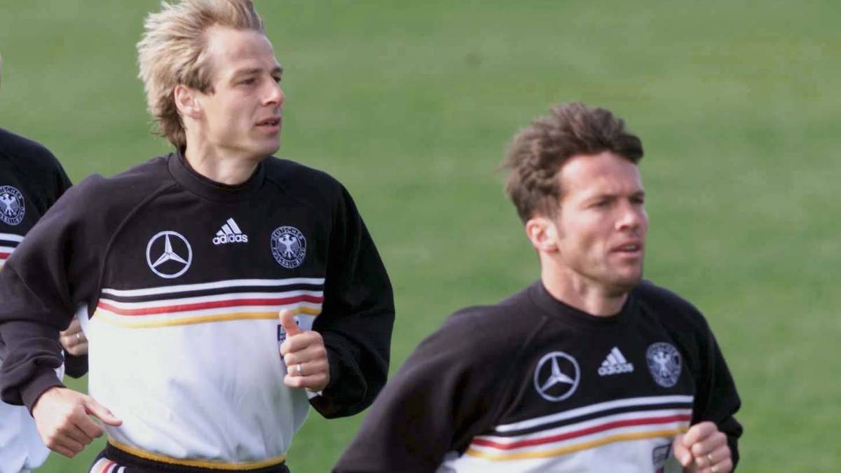 JÜRGEN KLINSMANN/LOTHAR MATTHÄUS: "Egoistisch, feige und vor allem aufs Geld aus", das sagt Matthäus einst in einem Interview über seinen schwäbischen Teamkollegen. Beide spielen gemeinsam für die deutsche Nationalmannschaft sowie den FC Bayern. Gegönnt wird einander jedoch nichts 