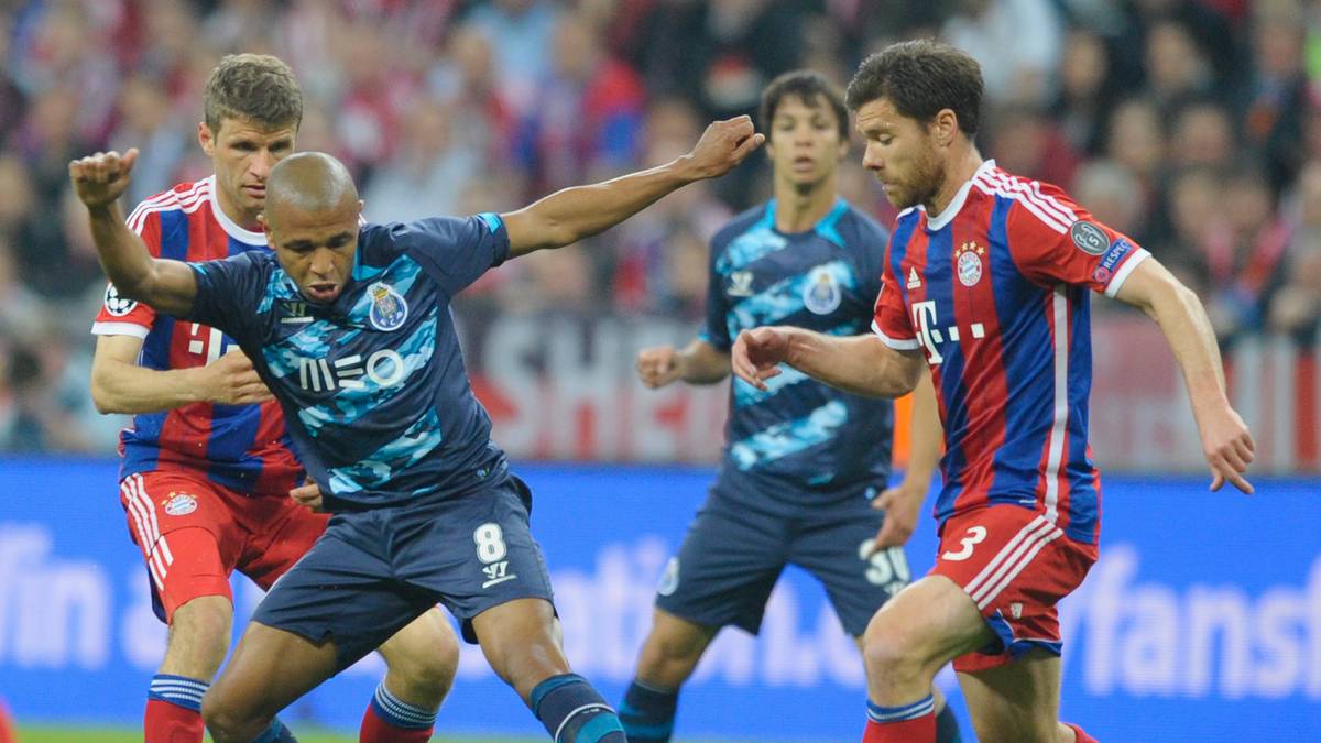 XABI ALONSO: In Porto leistete sich der Routinier vor einer Woche gleich mehrere Fehler. Diesmal mit Biss, als er gleich zu Beginn den Ball eroberte. Unterstützte seine Teamkollegen nach Kräften, ansonsten in einem atemberaubenden Spiel unauffällig, aber deutlich besser als zuletzt. Traf mit tollem Freistoß zum 6:1. SPORT1-Note: 2