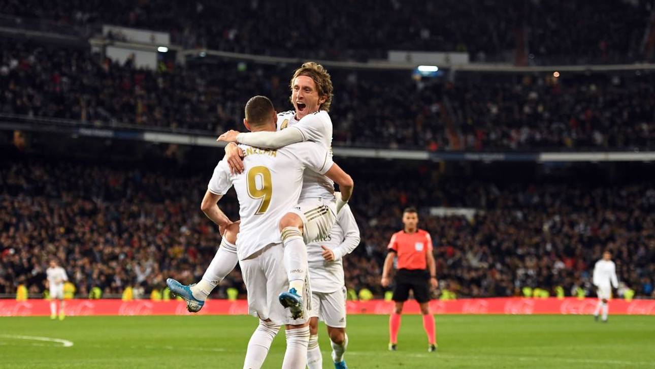 Real bleibt an Barcelona dran