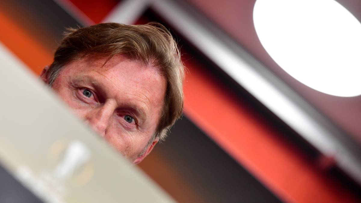 TRAINER: Ralph Hasenhüttl betrat mit Champions League und Europa League in dieser Saison Neuland. "Es war sehr wichtig, diese Erfahrungen zu machen", sagt der RB-Trainer. "Ich kann heute sagen, dass ich ein besserer Trainer als noch vor einem Jahr bin. Das gilt für meine Spieler sicherlich auch." Seine Europa-Bilanz ist bislang ausgeglichen: 4 Siege, 2 Remis, 4 Niederlagen