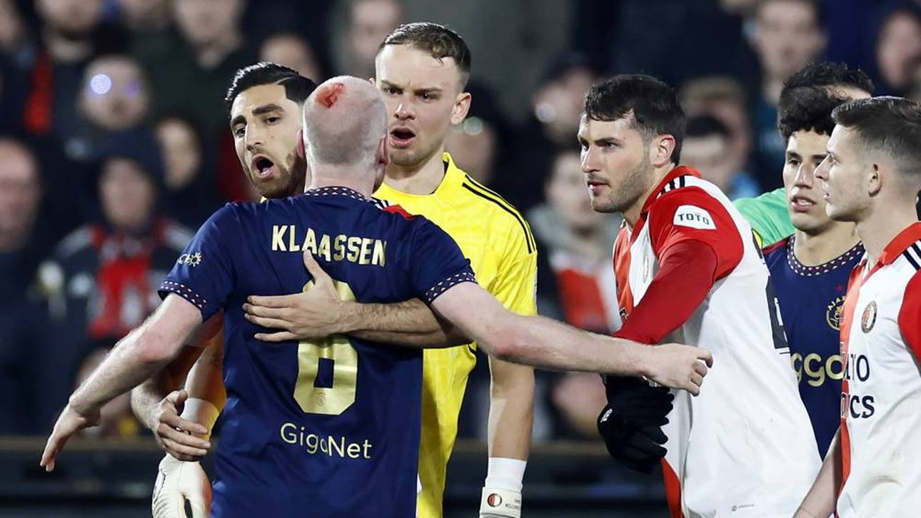 Davy Klaassen und Timon Wellenreuther gerieten aneinander