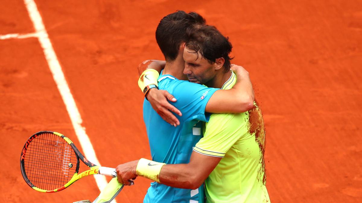 Vorausgegangen war ein Viersatz-Sieg über Dominic Thiem, der zum zweiten Mal in Folge im Finale von Paris an Nadal scheiterte. Doch Thiem ist beileibe nicht der Einzige, der auf Sand gegen den Spanier keine Chance hatte
