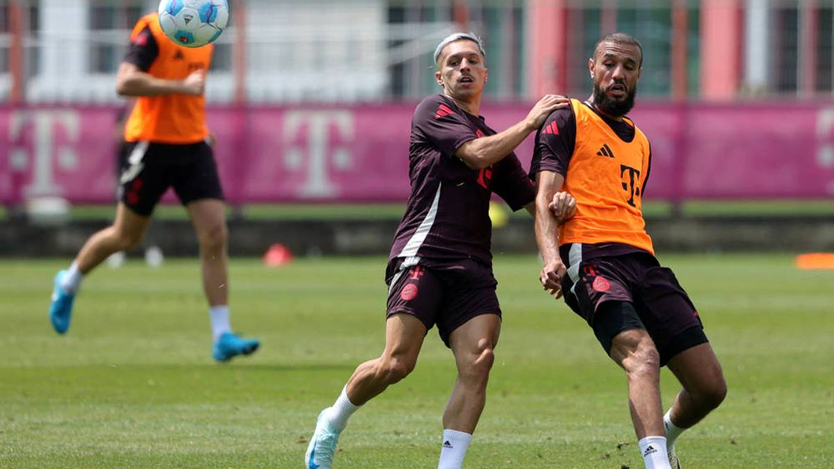 Noussair Mazraoui (r.) könnte den FC Bayern schon bald verlassen