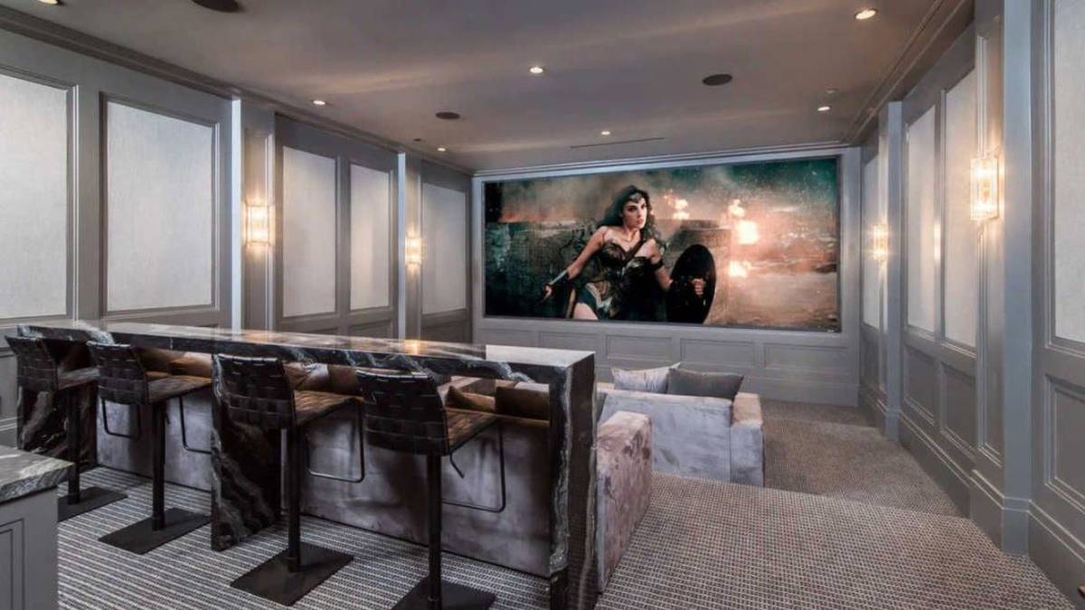 Ein ordentliches Heim-Kino gehört bei den Sport-Superstars schon längst zum guten Ton