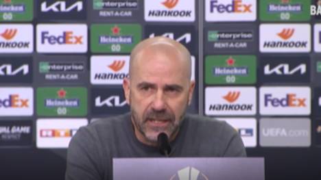 Peter Bosz spricht nach der erneuten Niederlage gegen die Young Boys über das enttäuschende Ausscheiden aus der Europa League und erklärt, wie es zu dieser verheerenden Niederlage kommen konnte.