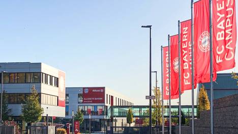 Die U19 des FC Bayern konnte nur 3 Punkte aus den ersten fünf Partien in der Youth-League einfahren. Das Team von Danny Galm verpasst damit die K.O.-Phase, was im Verein überhaupt nicht gut ankommt.