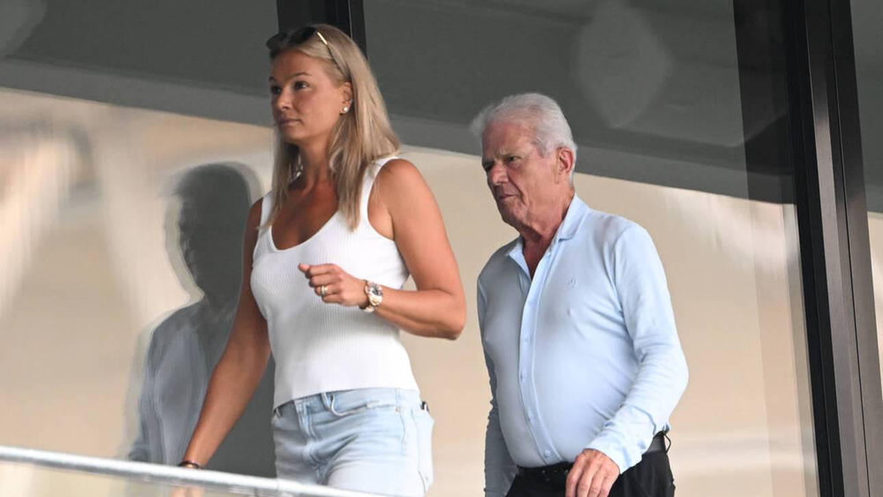 Van Almsick steigt im Fußball ein