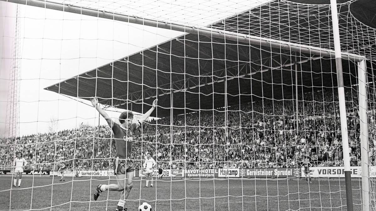 1. FC KAISERSLAUTERN - FC BAYERN 5:0 (29. April 1978): Auch am legendären Betzenberg bekommen die Bayern eine Abreibung. Drei Tore von Klaus Toppmöller, je eines von Benny Wendt und Reiner Geye besiegeln den Kantersieg der Roten Teufel