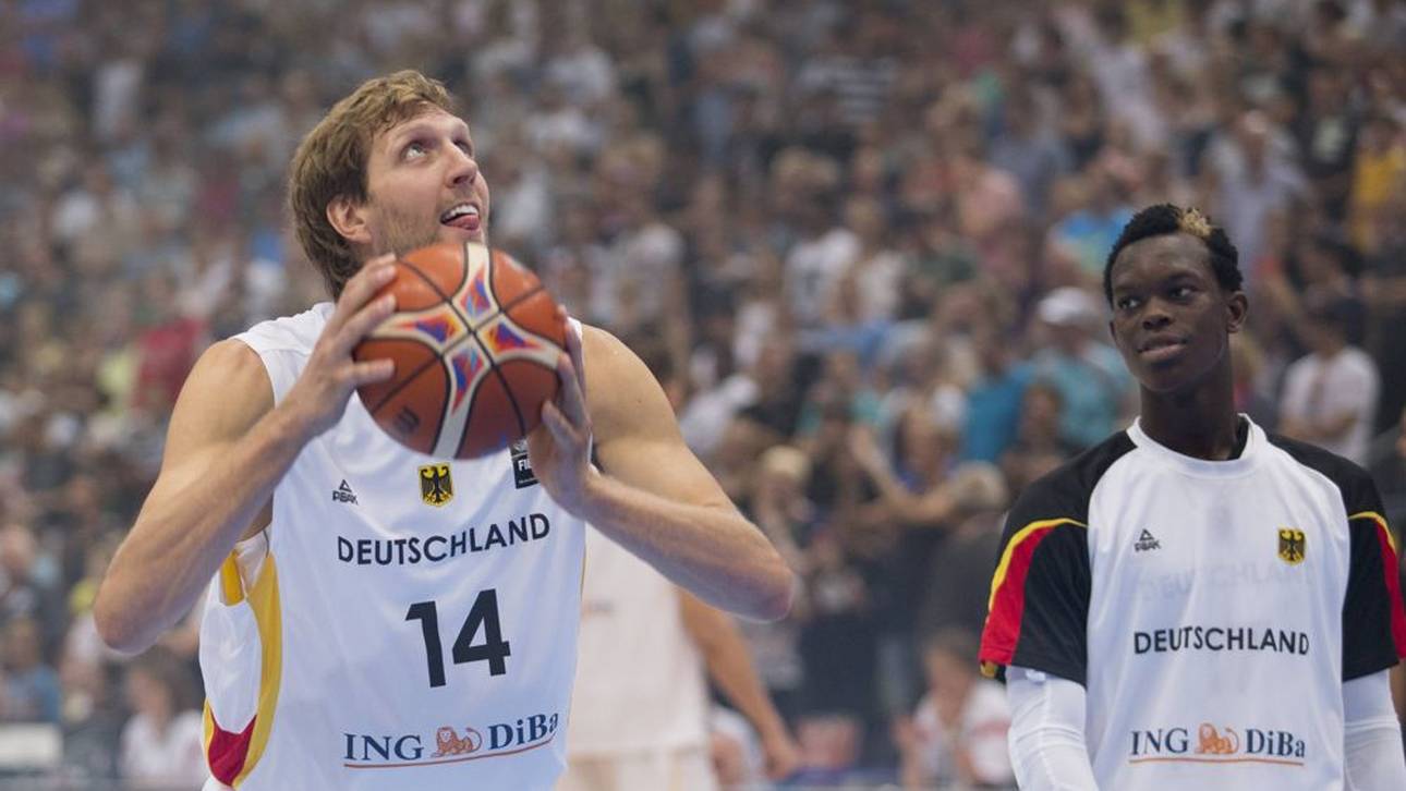 Dirk Nowitzki und Dennis Schröder spielten schon gemeinsam in der Nationalmannschaft