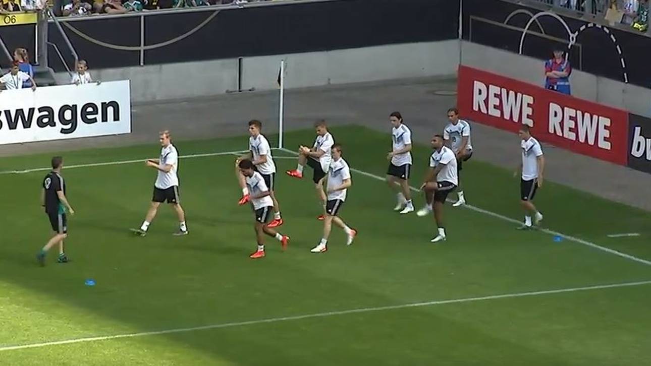 Reus glänzt bei Fan-Training