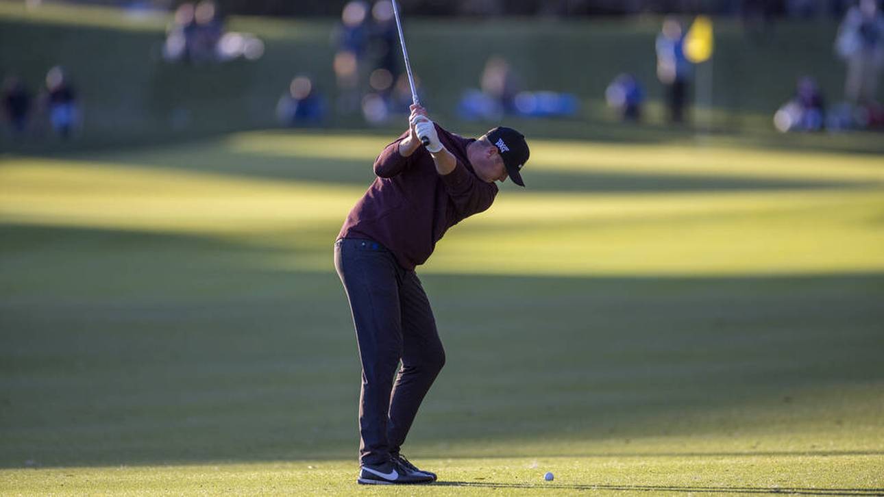 Traum-Schlag verzückt Golf-Welt