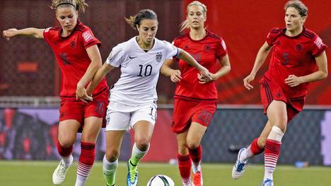 Die USA mit Carli Lloyd setzten sich im Halbfinale der WM 2015 gegen die Deutschen Leupolz, Goeßling und Krahn durch