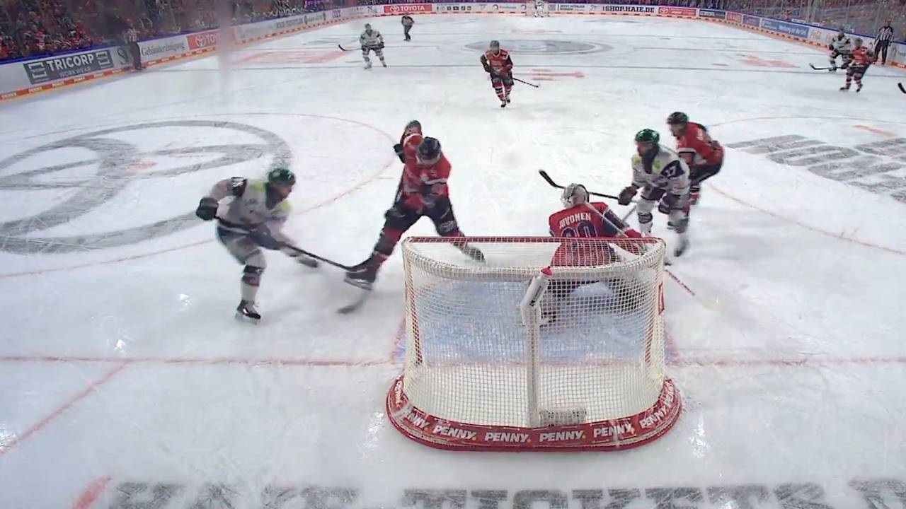 Finale! Früher Doppelschlag lässt Eisbären jubeln
