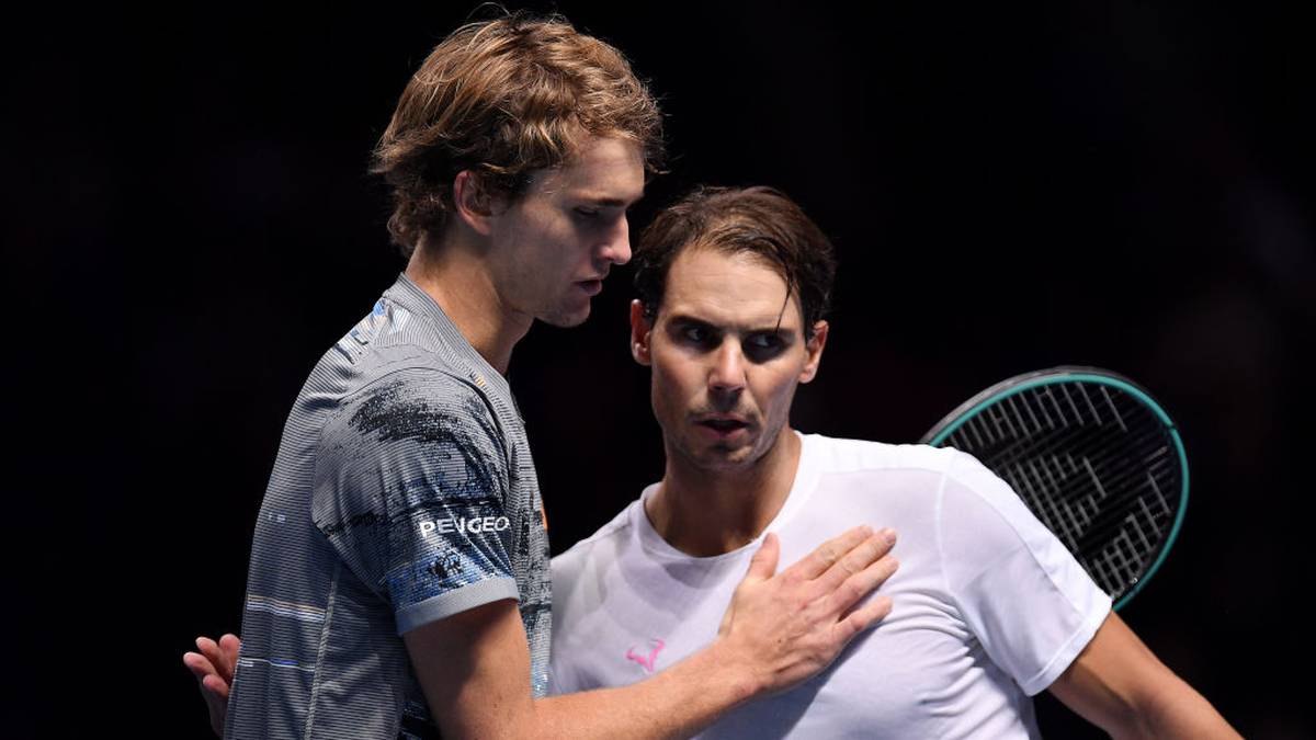 SASCHA ZVEREV vs. RAFAEL NADAL - 1 SIEG UND 5 NIEDERLAGEN: In London gelingt Zverev der ersehnte erste Triumph über Nadal – und das noch glatt in zwei Sätzen. Zuvor hatte er gegen den 33-Jährigen fünfmal das Nachsehen gehabt. Dabei waren es abgesehen von Monte Carlo 2017 (1:6, 1:6) recht enge Spiele