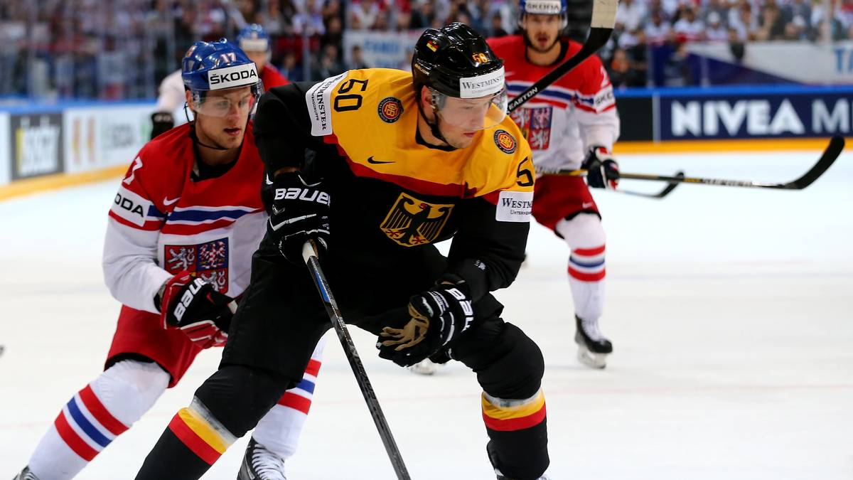 Patrick Hager, 27, Außenstürmer: Mit 1,78 Meter ist er nicht gerade eine Kante. Die fehlende Körpergröße macht Hager allerdings durch sein körperbetontes Spiel wett. Auch der zweitbeste Scorer der Haie (15/16: 44 GP) weiß, wo das Tor steht und ist immer für einen Treffer gut 