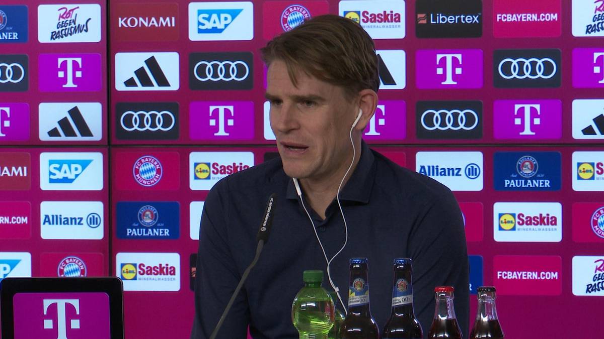 Der Wechsel von Bryan Zaragoza zum FC Bayern München ist schon eine Weile in trockenen Tüchern. Jetzt spricht Sportdirektor Christoph Freund über einen möglichen vorgezogenen Wechsel.