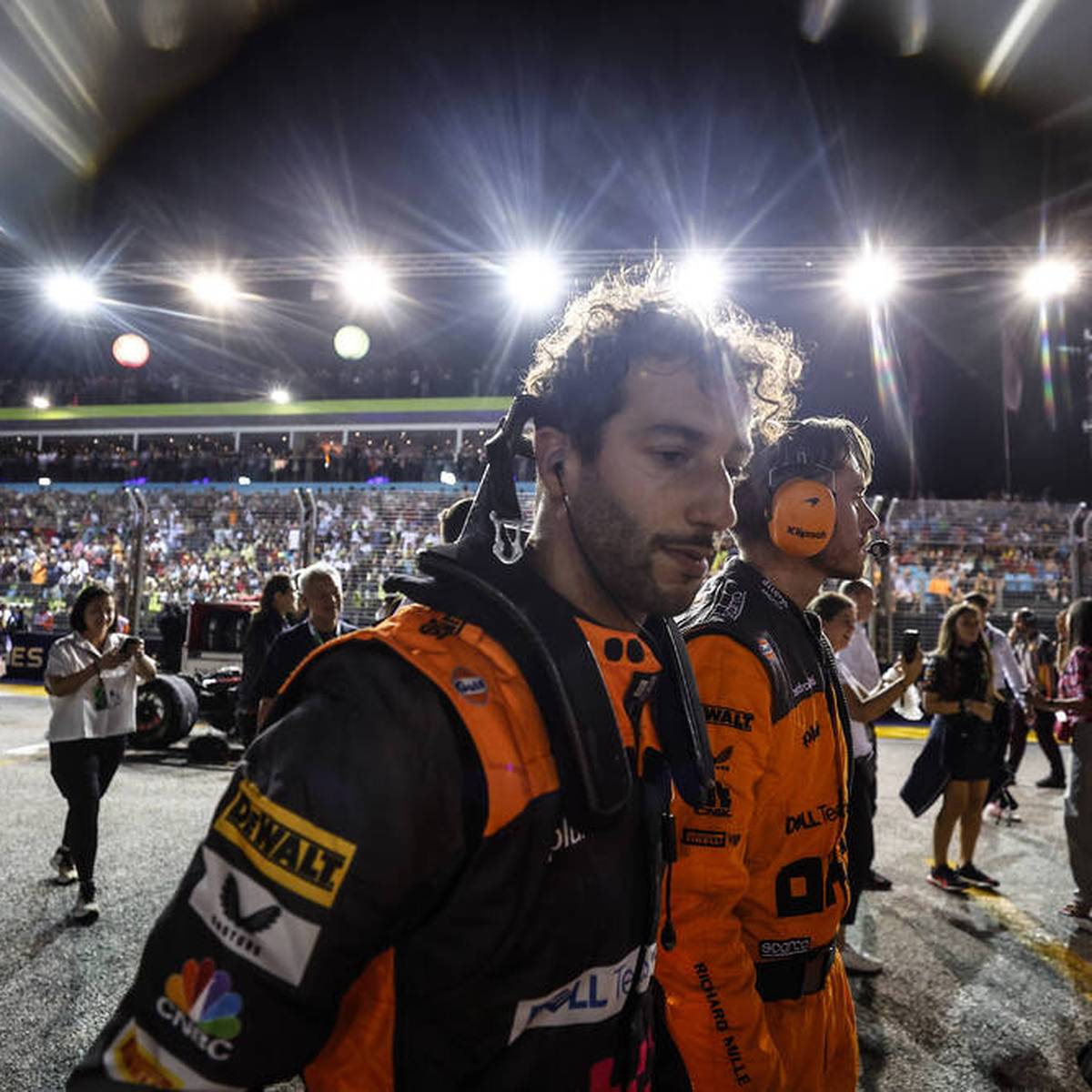 Die Zukunft von Daniel Ricciardo in der Formel 1 schien ungewiss. Doch nun bahnt sich eine Lösung an, sie könnte kaum spektakulärer sein. 