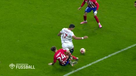 Atlético Madrid hat im Viertelfinale des Copa del Rey den FC Sevilla geschlagen und ist ins Halbfinale eingezogen. Dabei musste das Team von Cheftrainer Diego Simeone in der Nachspielzeit noch wegen einer Elfmeter-Entscheidung zittern.