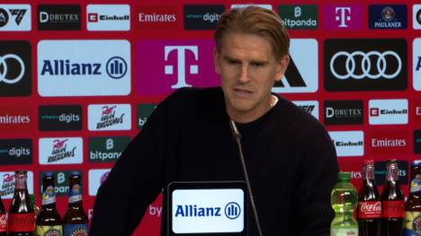 Nachdem Bayern-Leihgabe Daniel Peretz beim HSV weiterhin auf der Bank sitzt, spricht FCB-Sportdirektor Christoph Freund über die Situation des Torhüters. 