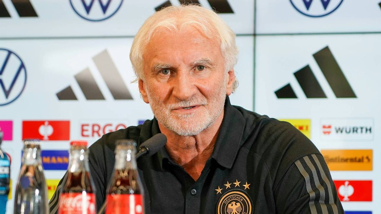 Völler in Bremen: „Ein bisschen wie nach Hause kommen“