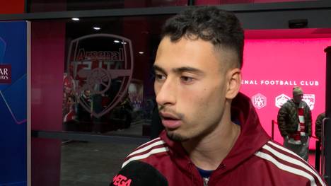 Der FC Arsenal feiert einen Kantersieg gegen Atlético. Trainer Mikel Arteta freut sich für Doppeltorschützen Viktor Gyökeres, während Gabriel Martinelli nach dem Erfolg sogar vom Gewinn der Champions League träumt.